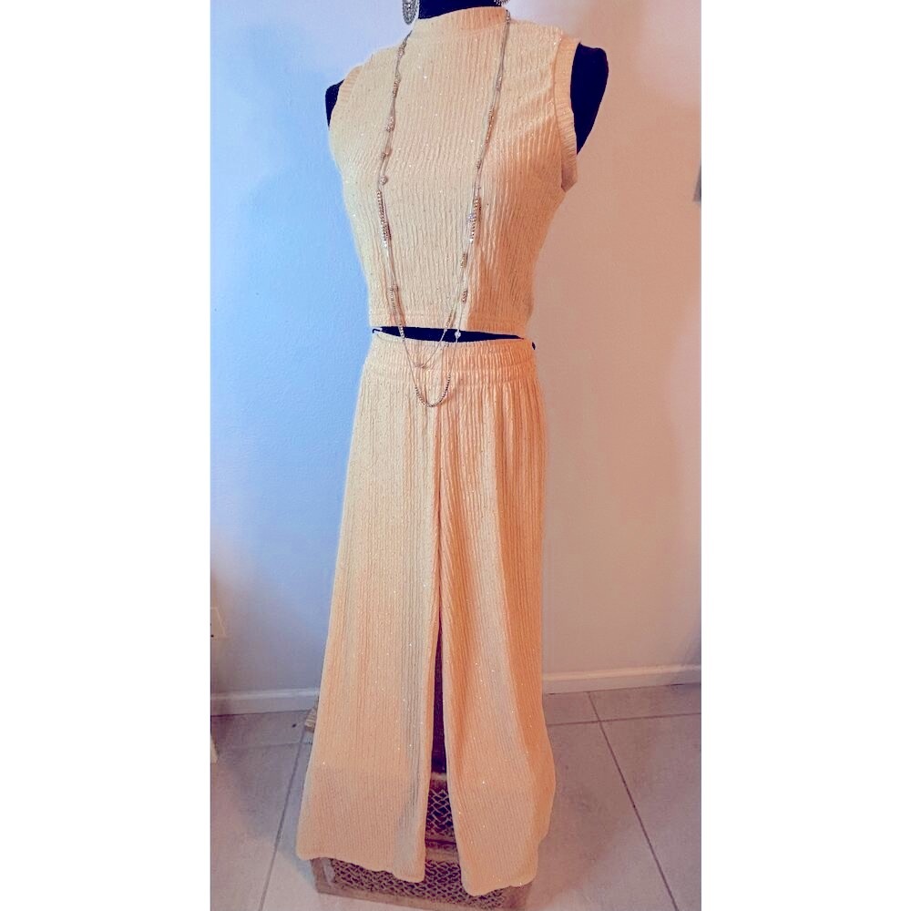 LOVE POEM SET Crinkled Butter Yellow Tiny Gem Crop Top *L & Wide Leg Pant *S - Picture 2 of 10